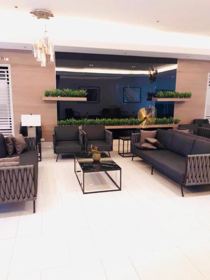 Myrvin At Grass Residences, Qc 马尼拉 外观 照片
